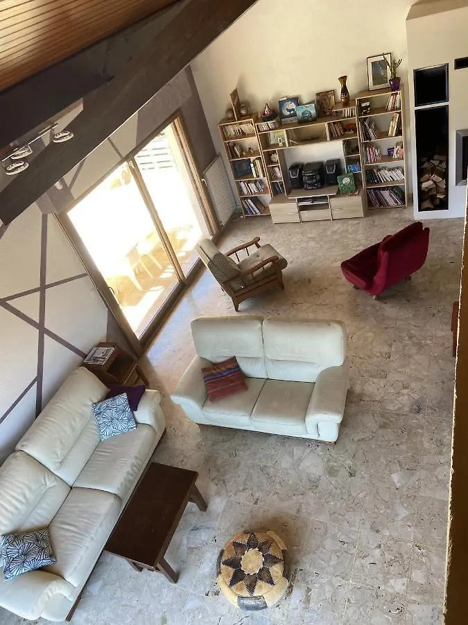 Saint-Jorioz Maison , Vue Montagnes, Jardin Clos , 8Pers Holiday home